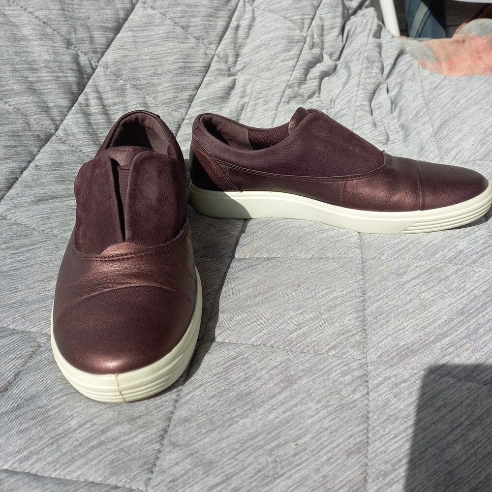 Ecco Soft 7 Leather Slip-On Comfort Extra Width Sneaker Womens 7 Metallic Brown - Picture 1 of 7